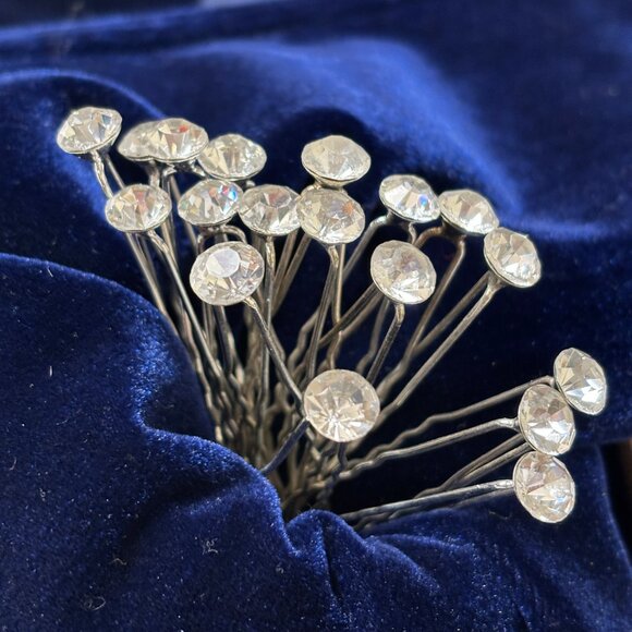 Rhinestone Silver Color Metal Hairpins set of 18 - Picture 3 of 8